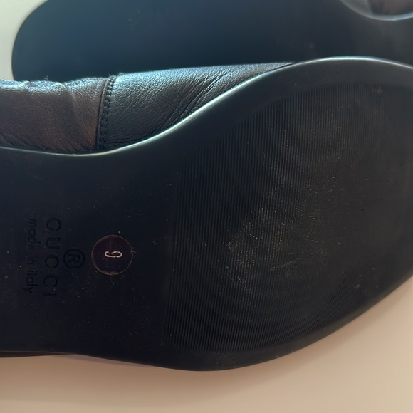 Authentic Gucci shoes with elastic lay flat back. Like new sole has no markings. - Picture 6 of 6